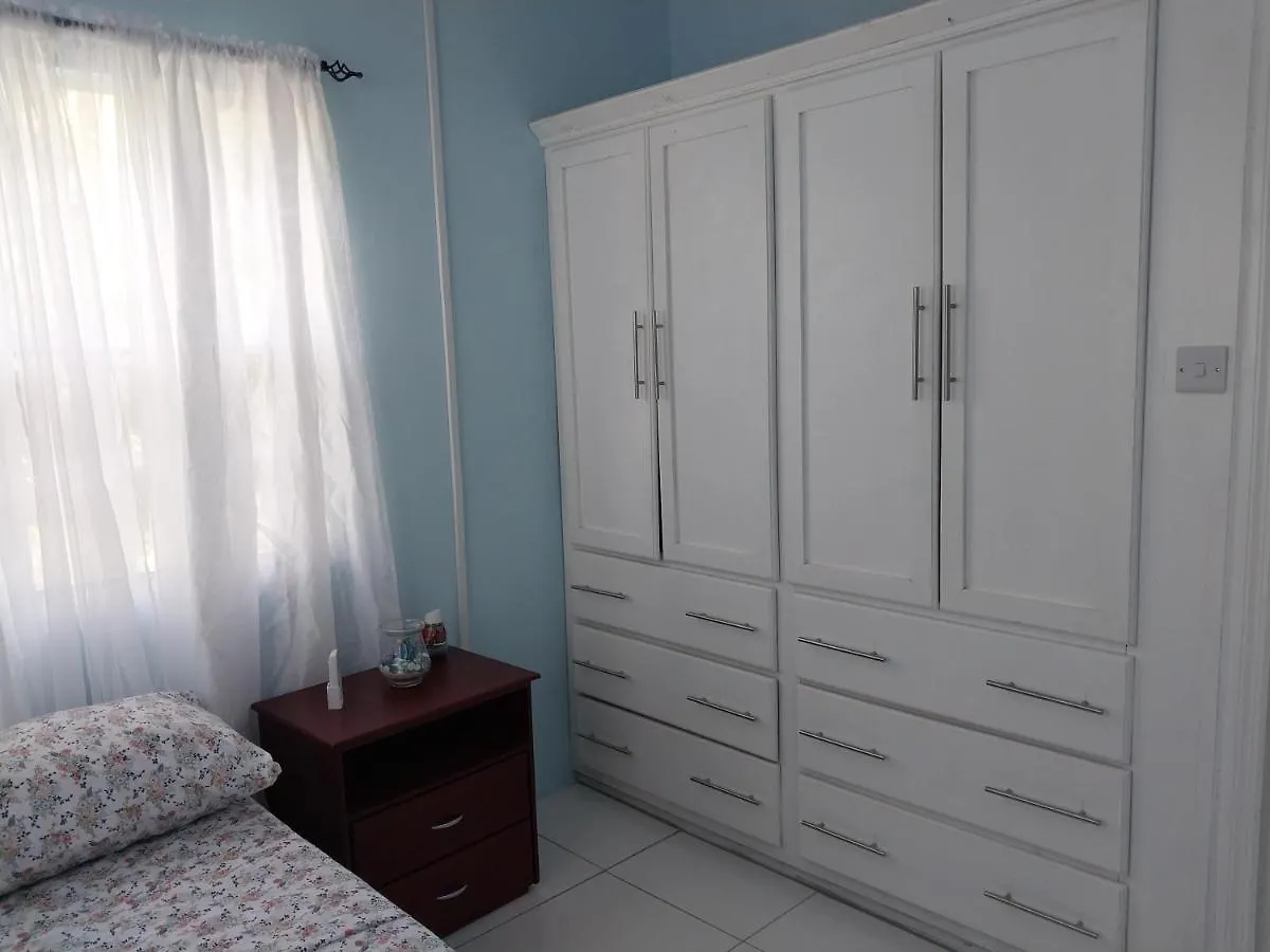 Vee'S Apartments Slu Castries