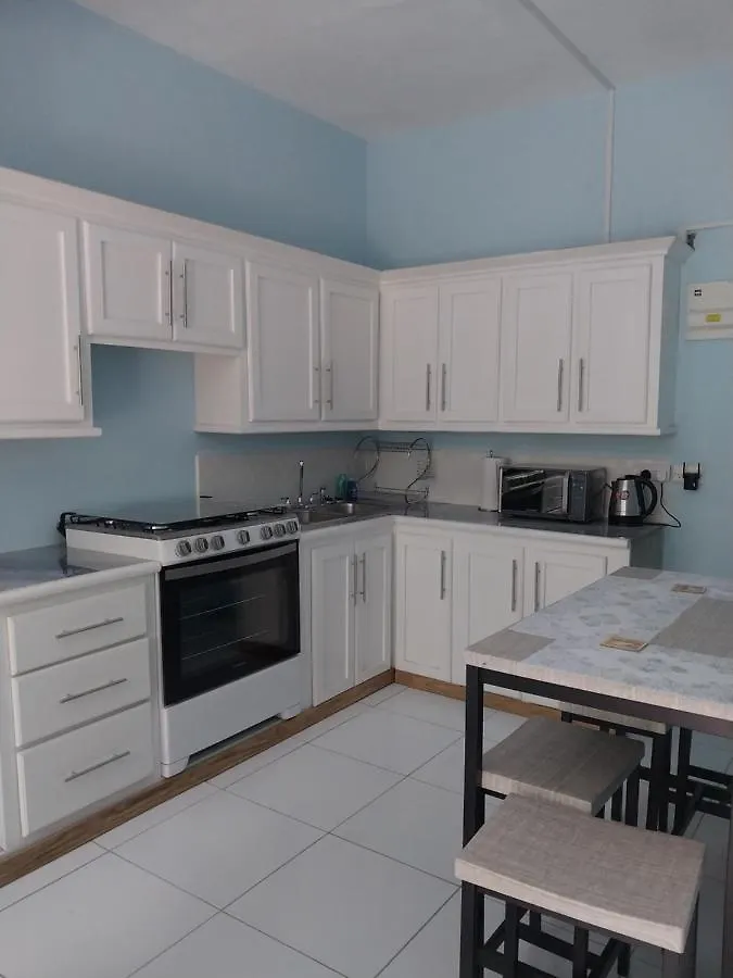 Vee'S Apartments Slu Castries
